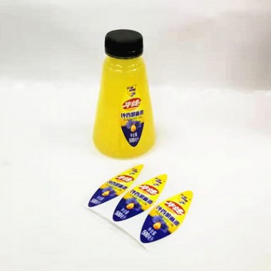 Custom Printing Self Adhesive Bottle Stickers Customized Waterproof Gloss Vinyl Sticky Labels